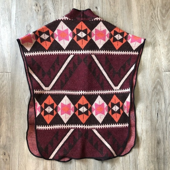 Maison Scotch Statement Knit Vest​​ - Picture 6 of 7